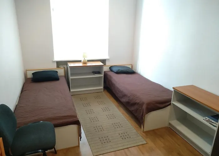 Economy Baltics - Narva 16 탈린