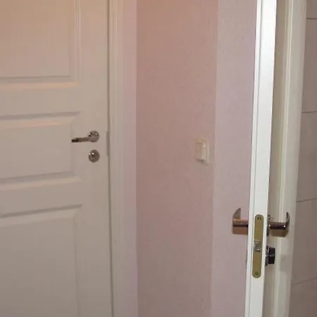 Economy Baltics - Narva 16 Apartamento Tallin